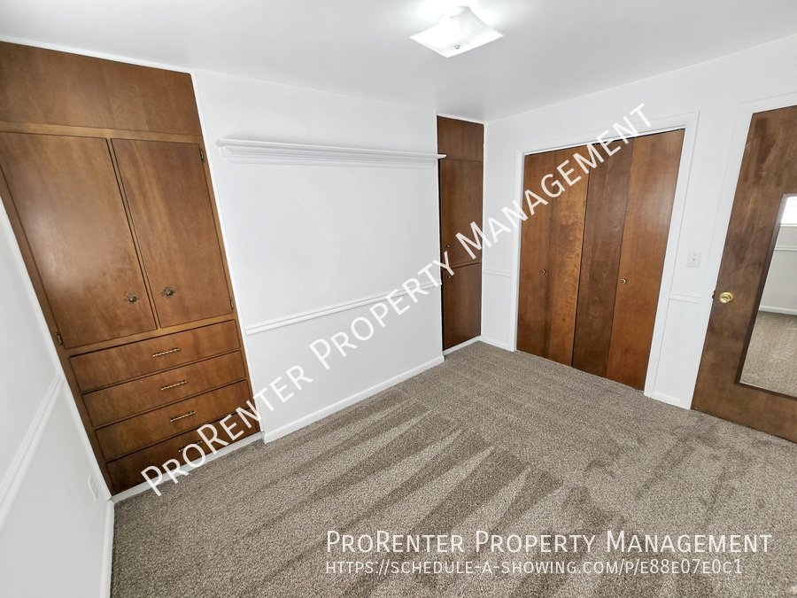 Spacious 4 Bed, 3 Bath Clinton Home property image