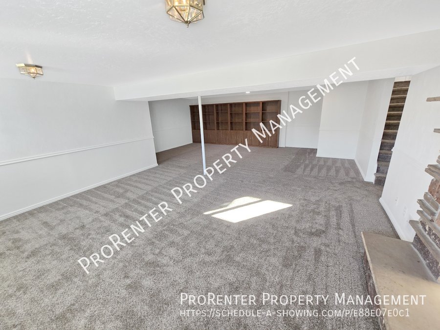 Spacious 4 Bed, 3 Bath Clinton Home property image