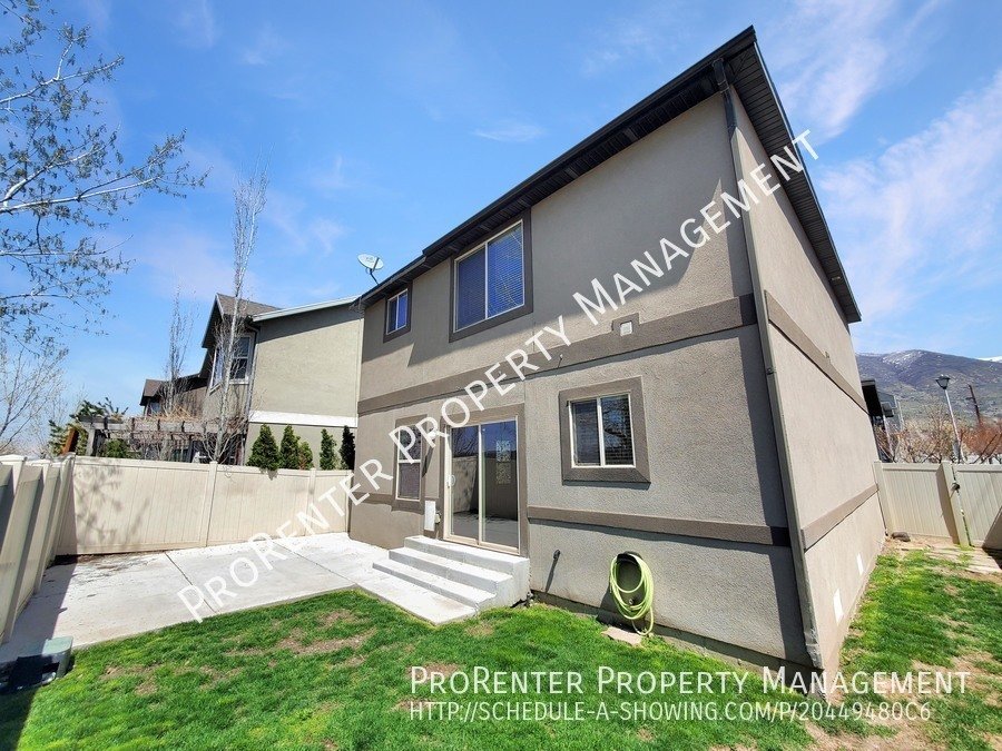 Two Story 3 Bed, 2.5 Centerville Home property image