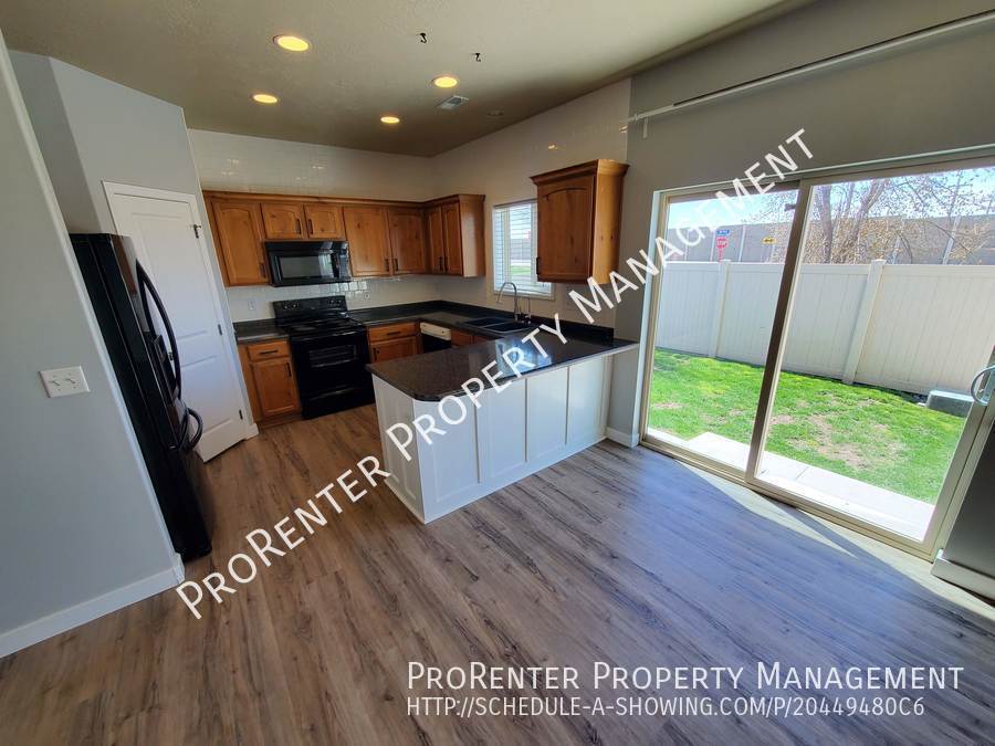 Two Story 3 Bed, 2.5 Centerville Home property image