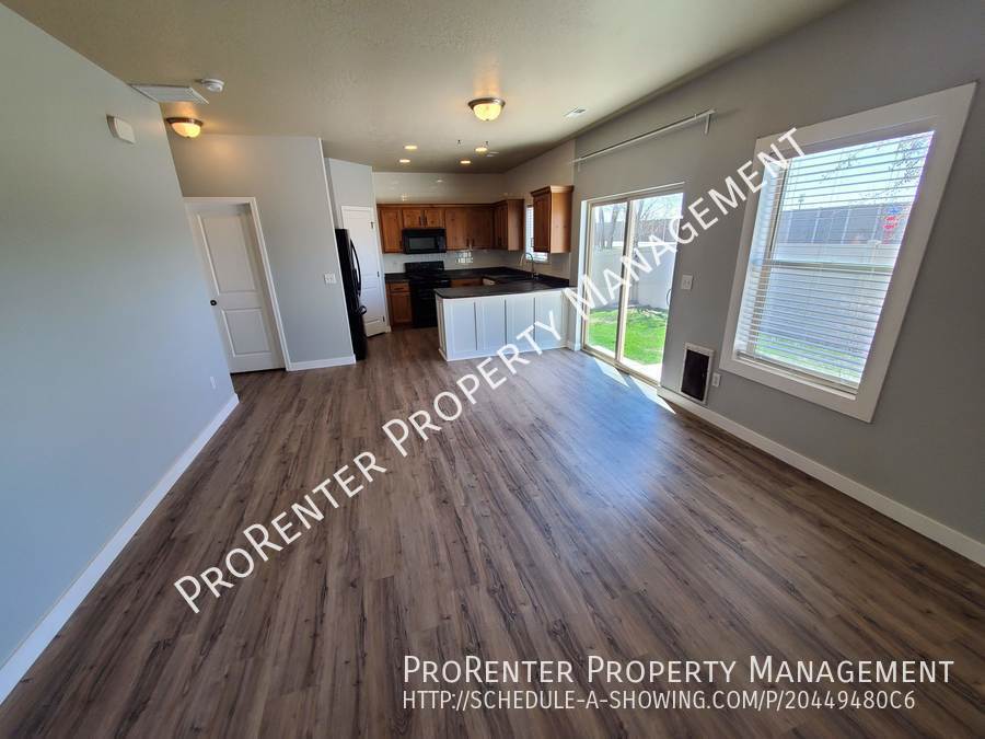Two Story 3 Bed, 2.5 Centerville Home property image