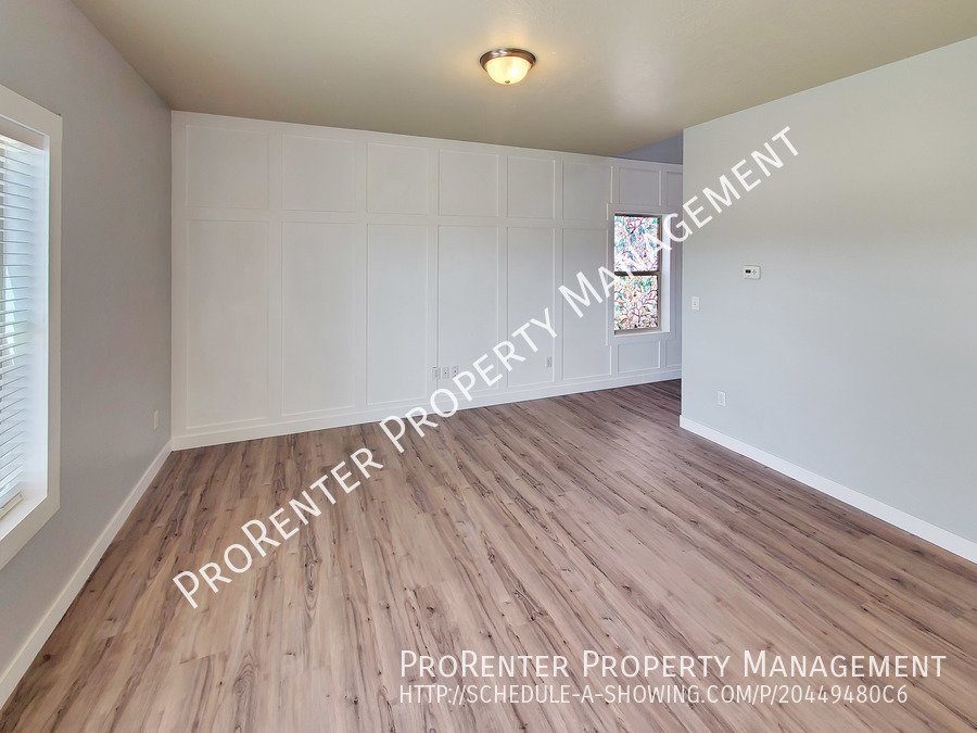 Two Story 3 Bed, 2.5 Centerville Home property image
