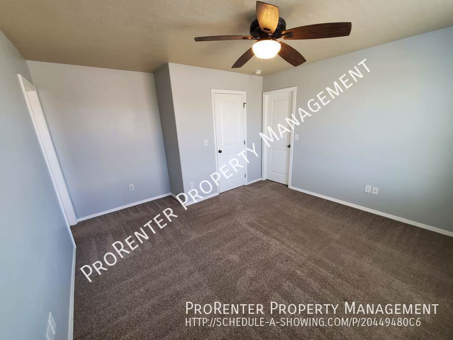 Two Story 3 Bed, 2.5 Centerville Home property image