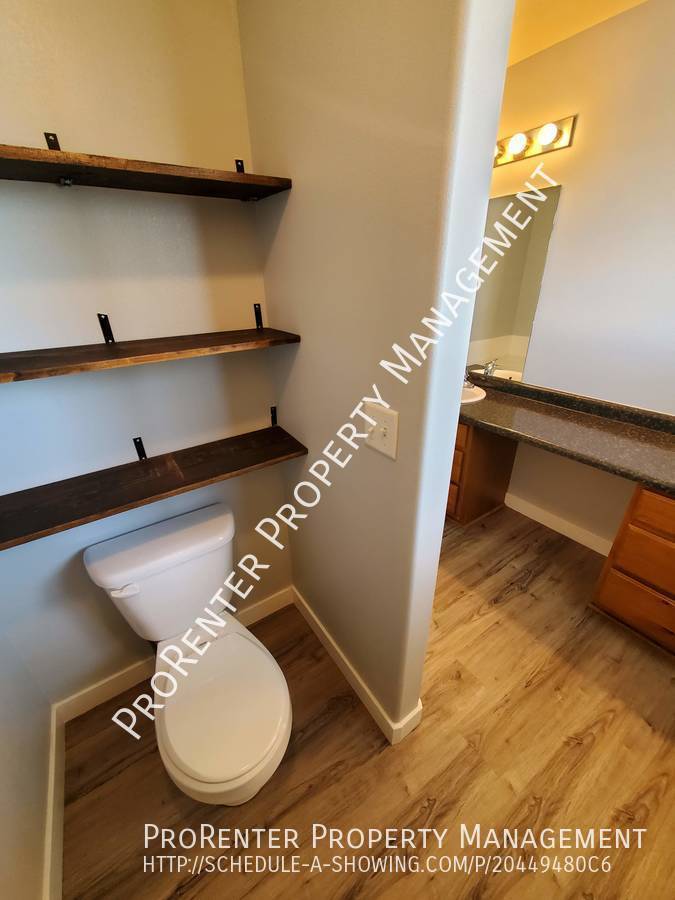 Two Story 3 Bed, 2.5 Centerville Home property image