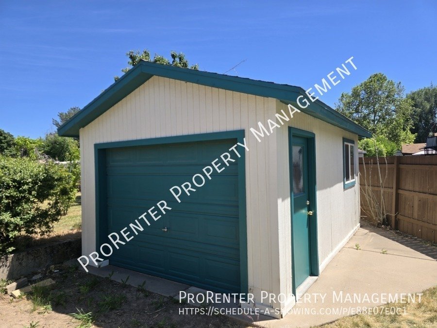 Spacious 4 Bed, 3 Bath Clinton Home property image