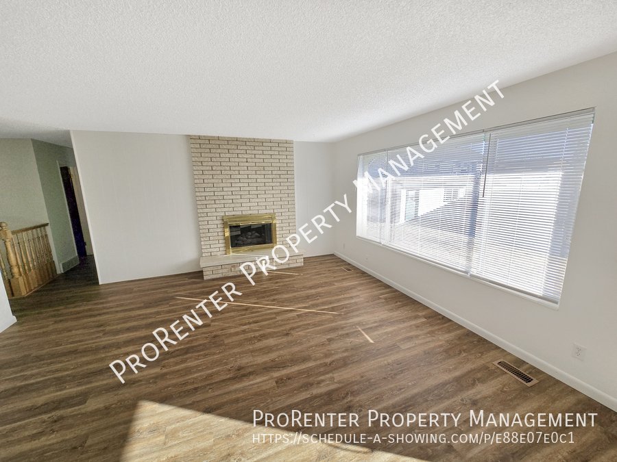 Spacious 4 Bed, 3 Bath Clinton Home property image
